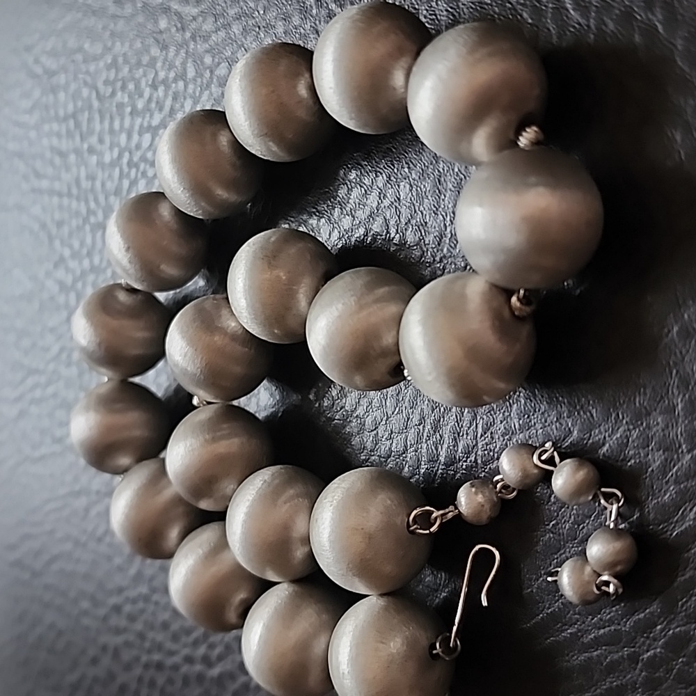 VTG Vendome necklace